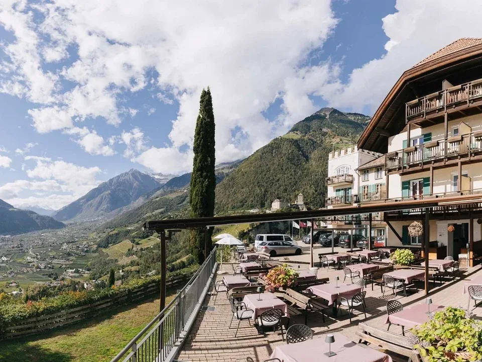 Hundehotel Mair am Ort in Dorf Tirol